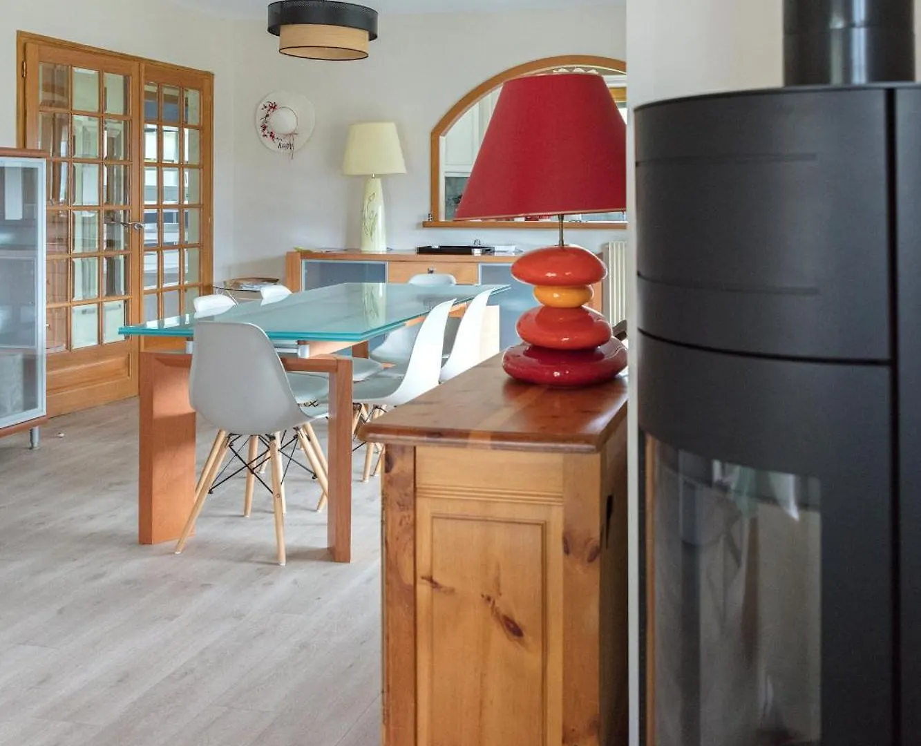 Holiday home Sevrier, Maison Vue Panoramique Sur Le Lac , 8 Personnes